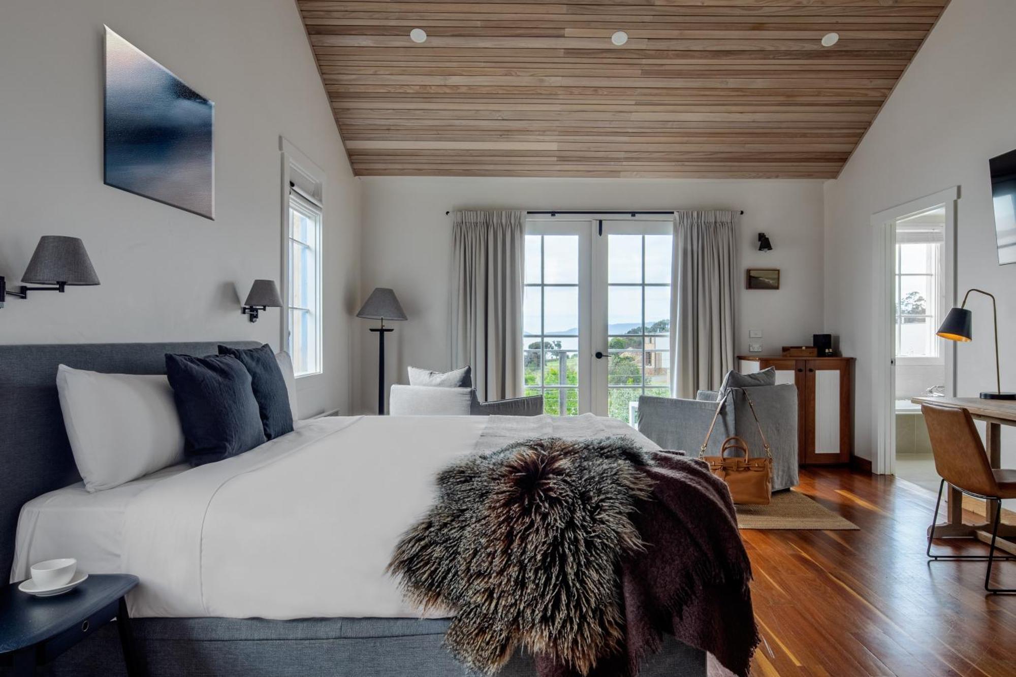 Piermont Retreat Hotel Суонси Екстериор снимка